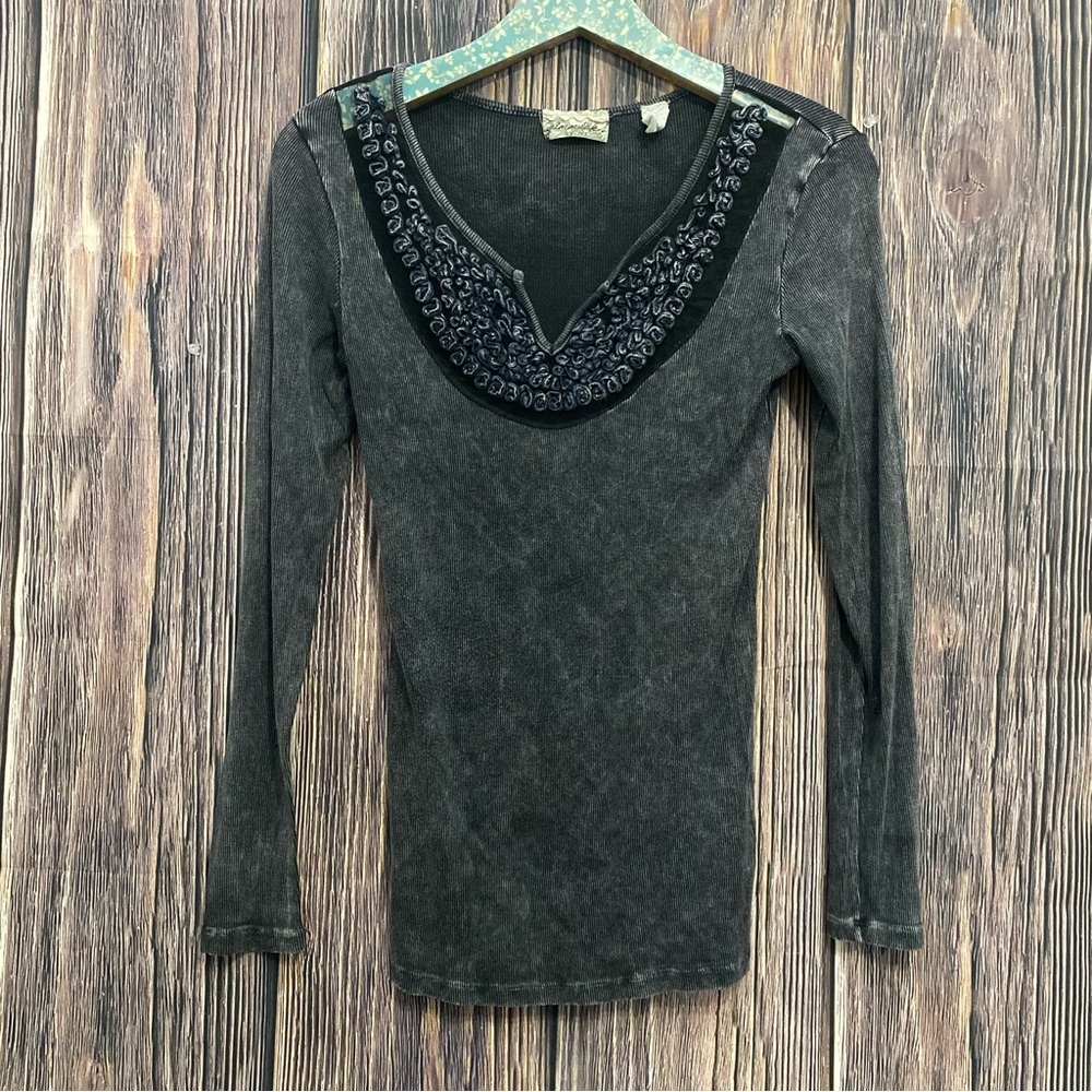 Gimmicks by BKE | acid wash thermal